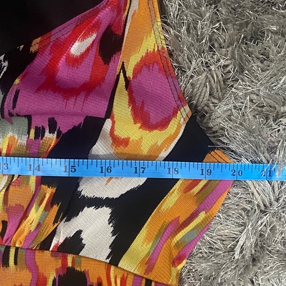 TIANA B. women multicoloured v neck sleeves less knit lined dress. Size L. Used. - Picture 14 of 16